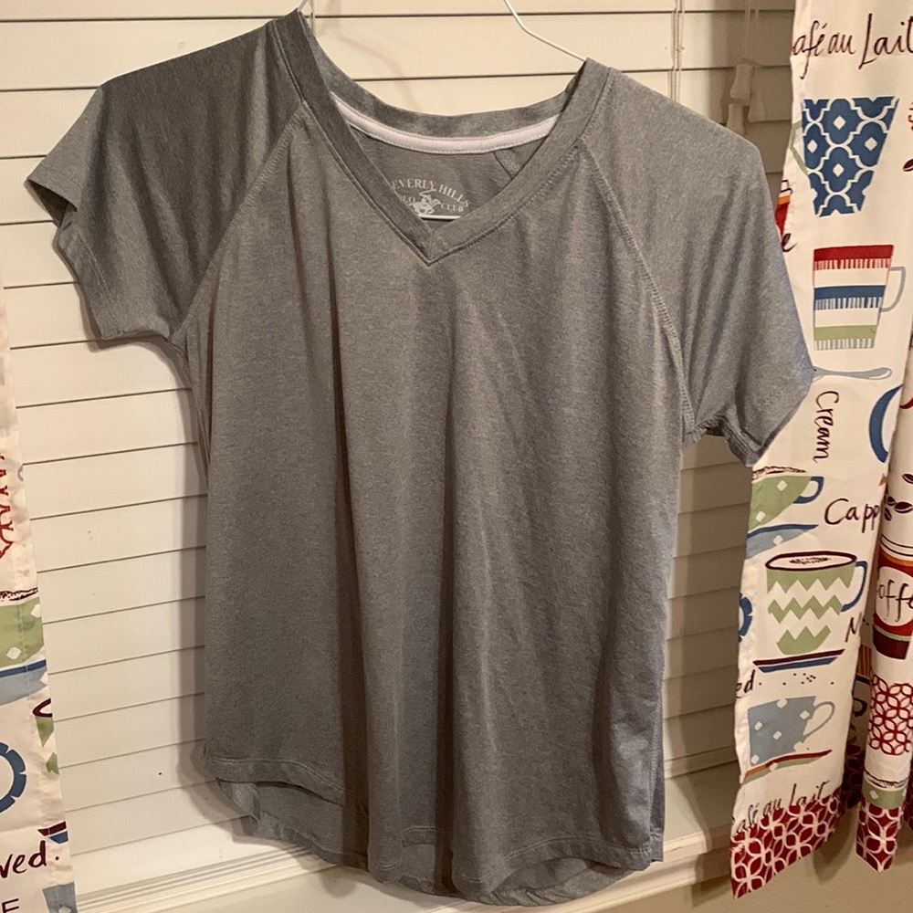 Gray dry fit shirt